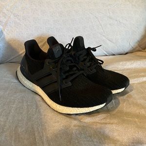 Black Adidas Ultraboosts